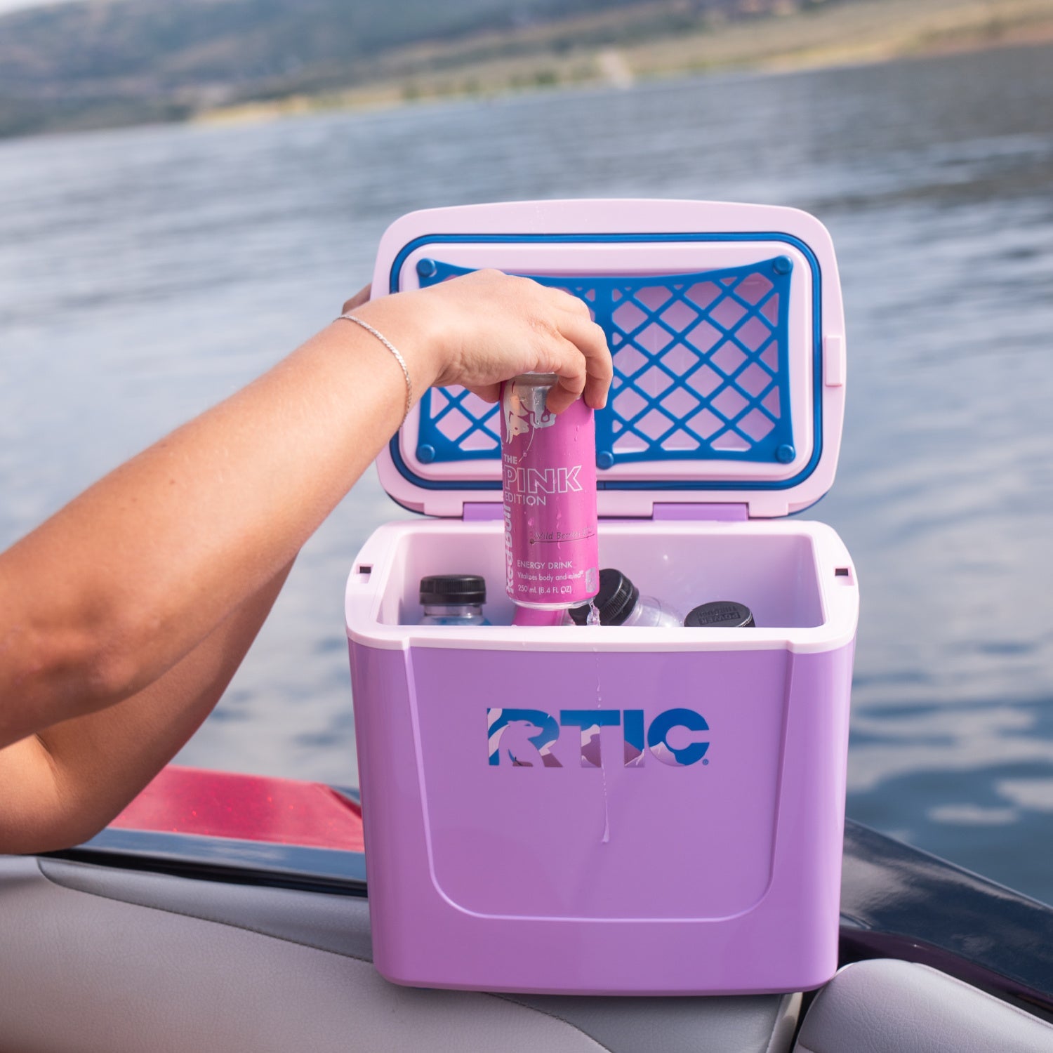 8 QT Road Trip Personal Cooler