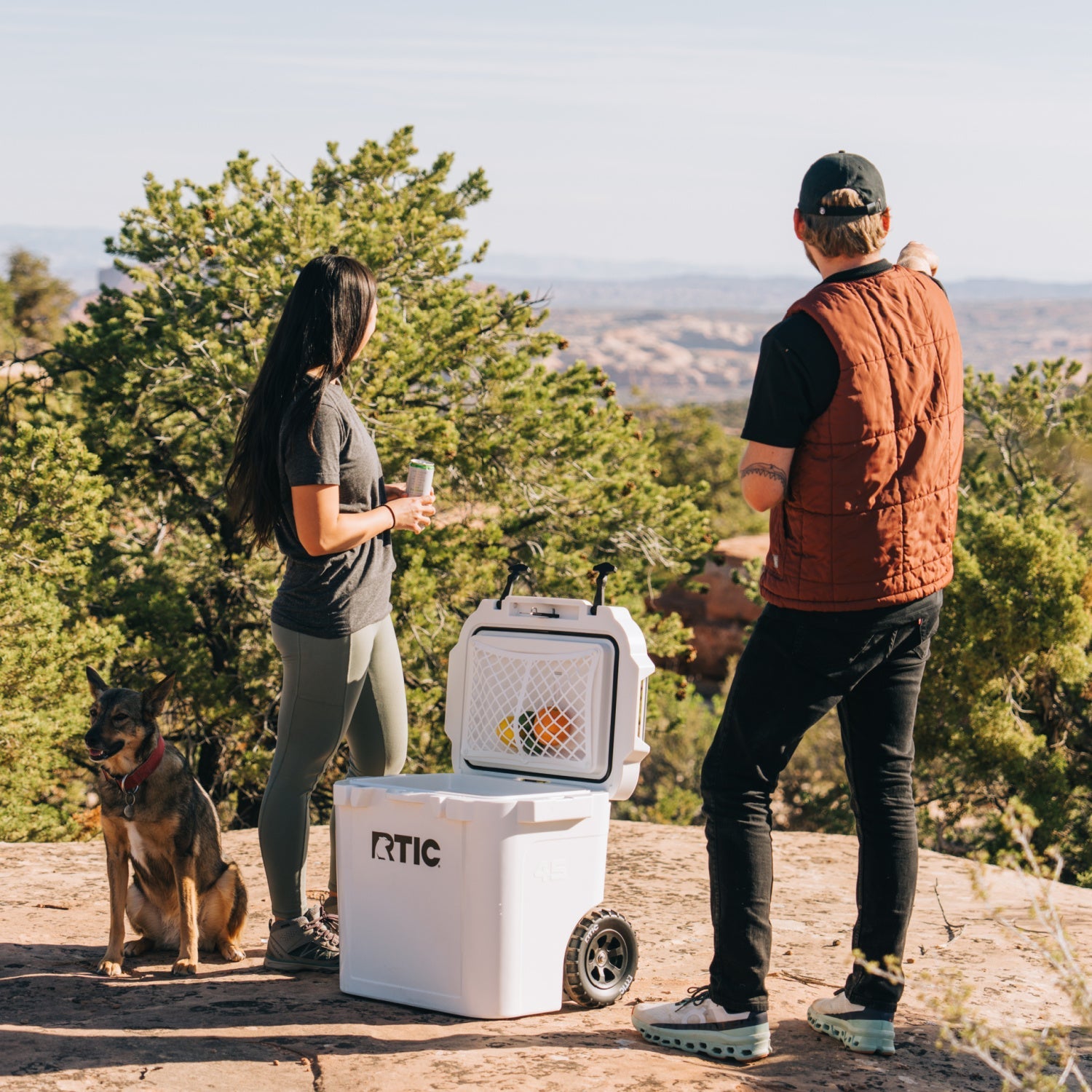 45 QT Ultra-Tough Wheeled Cooler